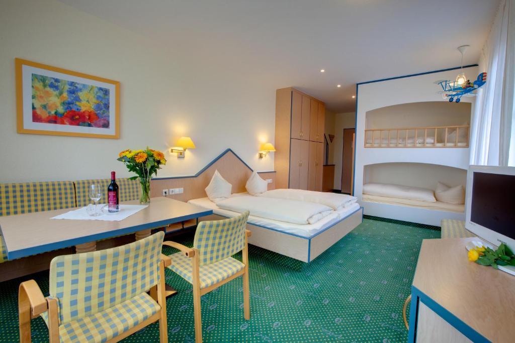 Vita Wellnesshotel เอาเล็นดอร์ฟ ภายนอก รูปภาพ